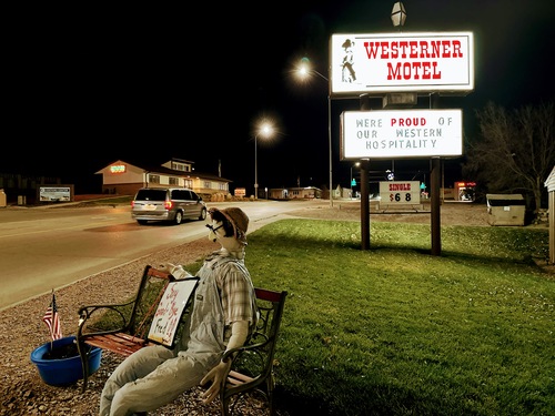 www.westernermotelchadron.com