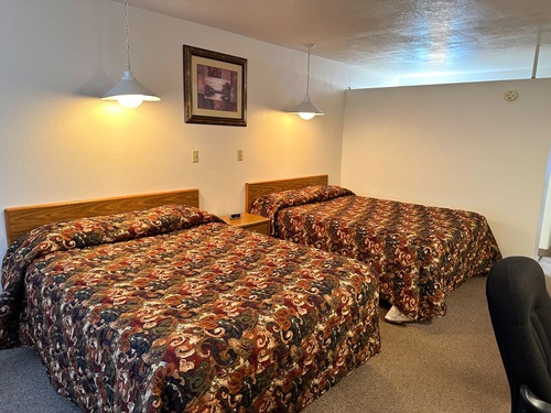 www.westernermotelchadron.com